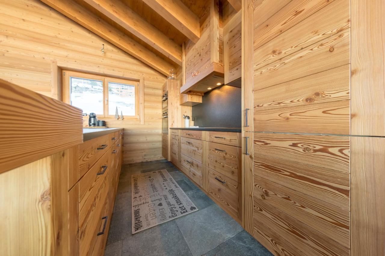 Oak Tree Chalet - On The Ski Slope - Luxury! Нанда Екстер'єр фото